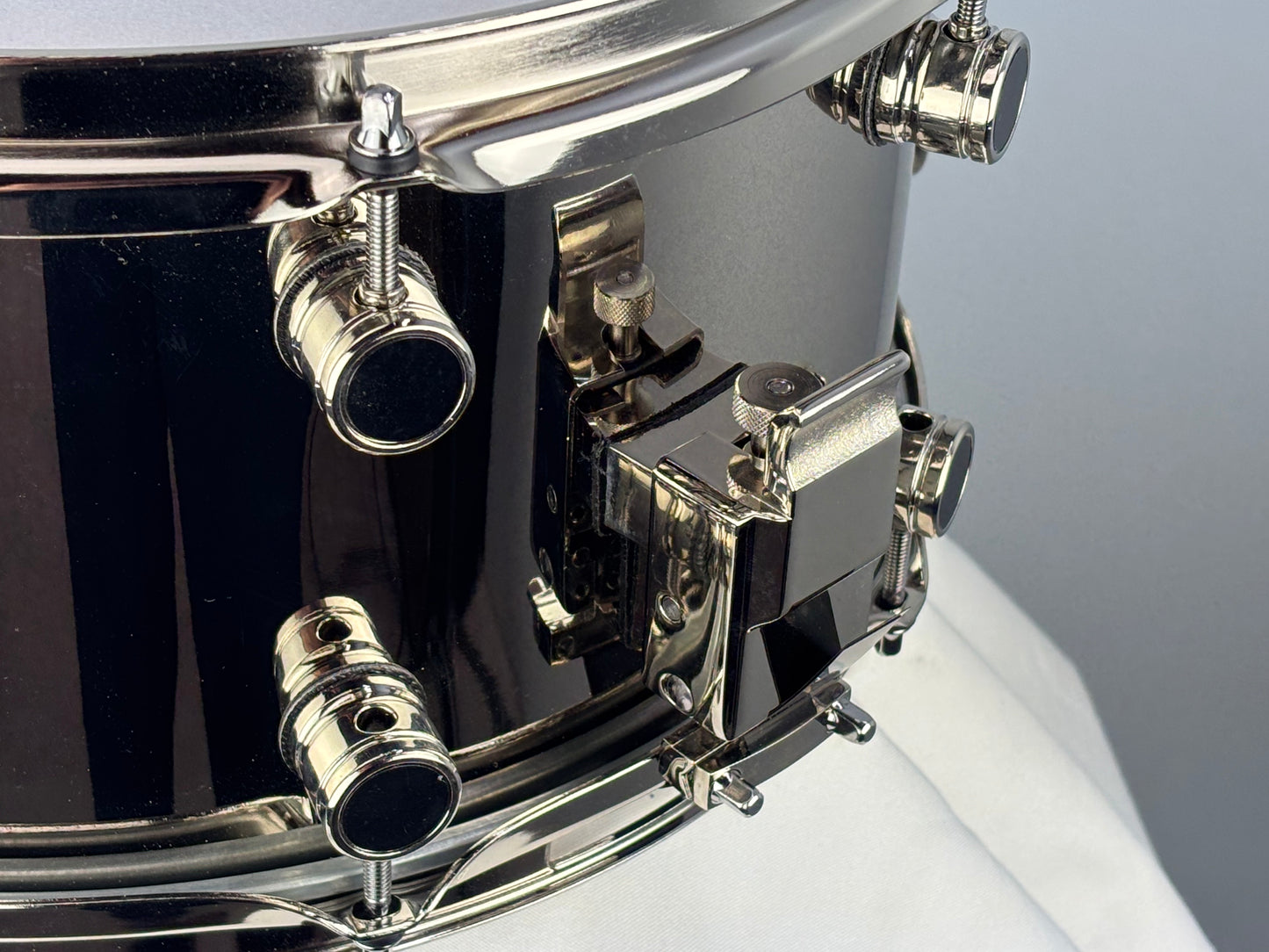 Brand new ddrum Vintone 7.5 x 14 Nickel Over Brass Snare drum