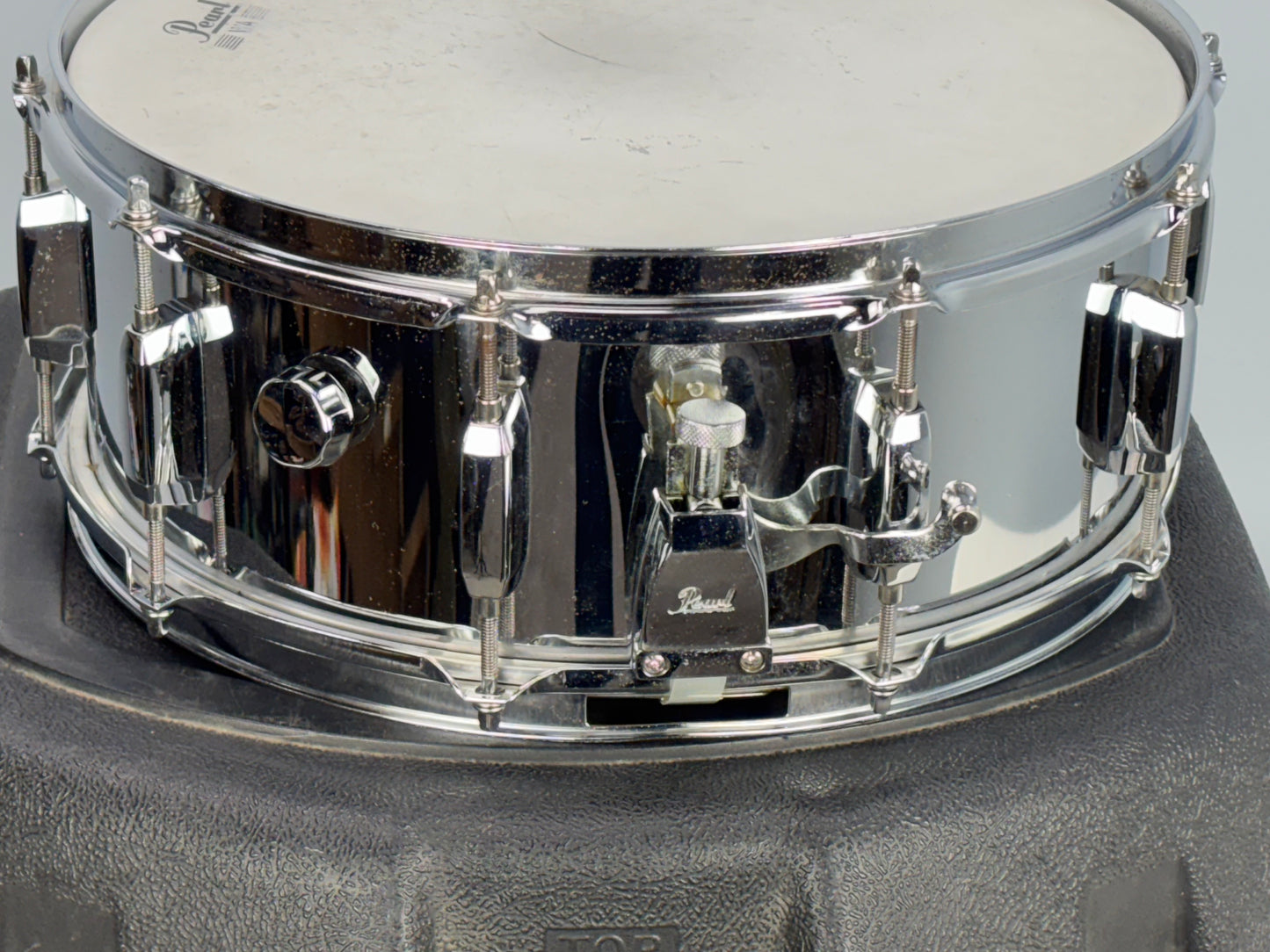Pearl Student Drum Package with Hard Case & Stand