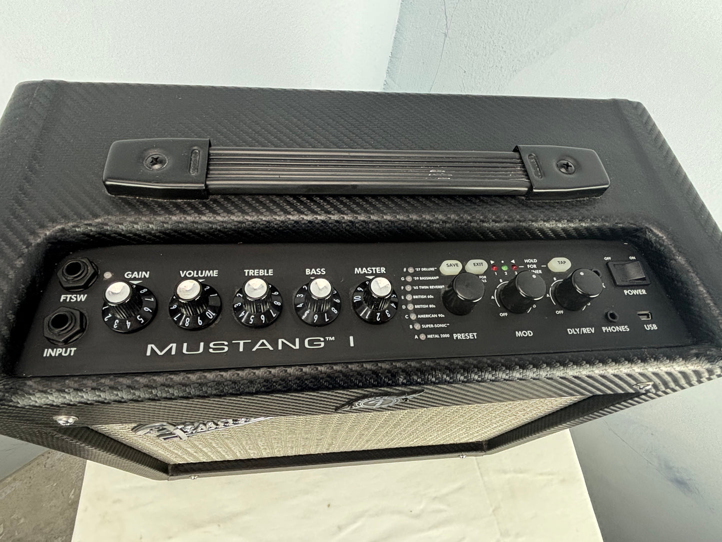 Fender Mustang I V.2 1x8" 20-watt Modeling Combo Amp