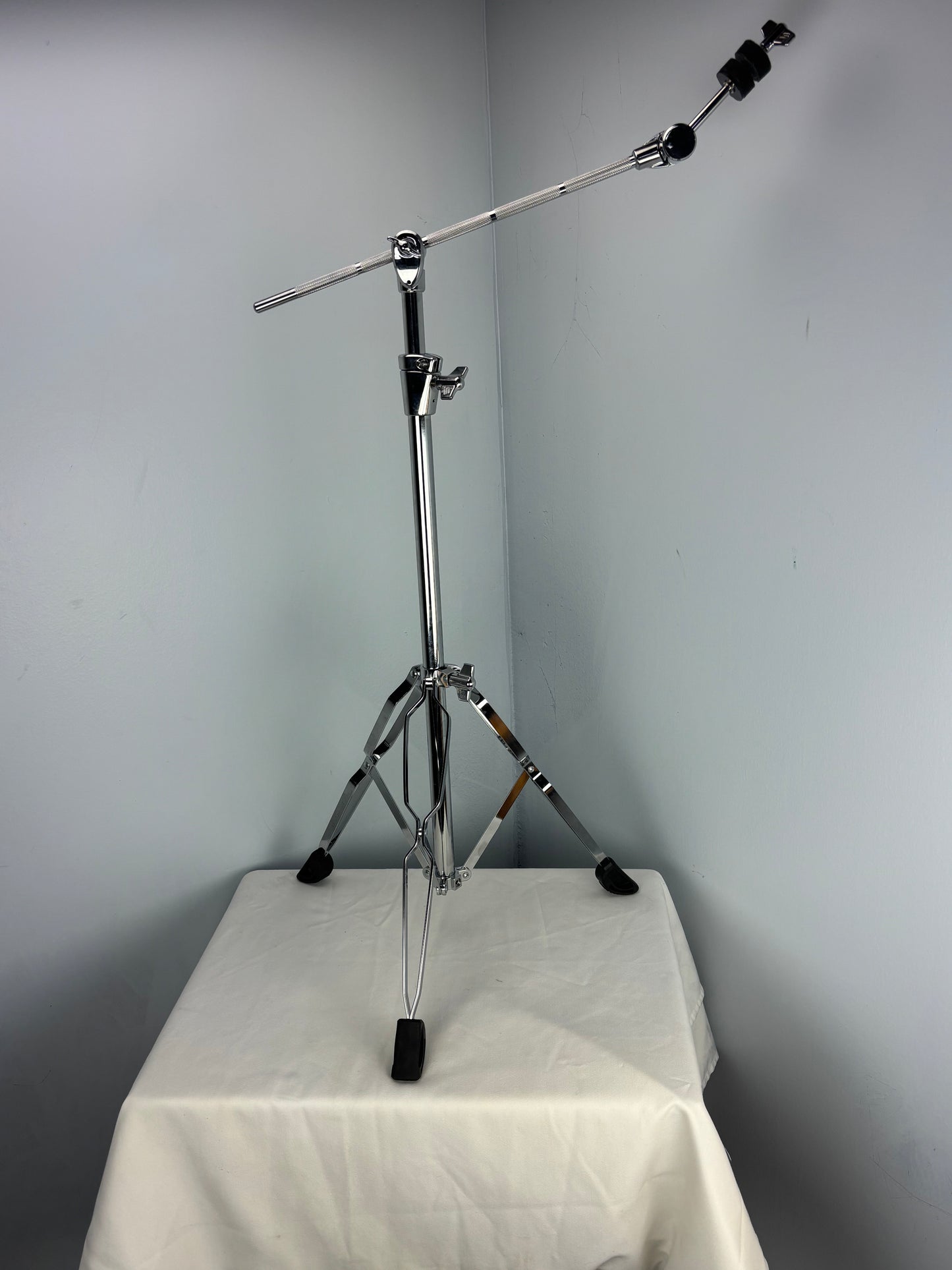 Wuhan 20-inch China Cymbal with SPL Boom Stand
