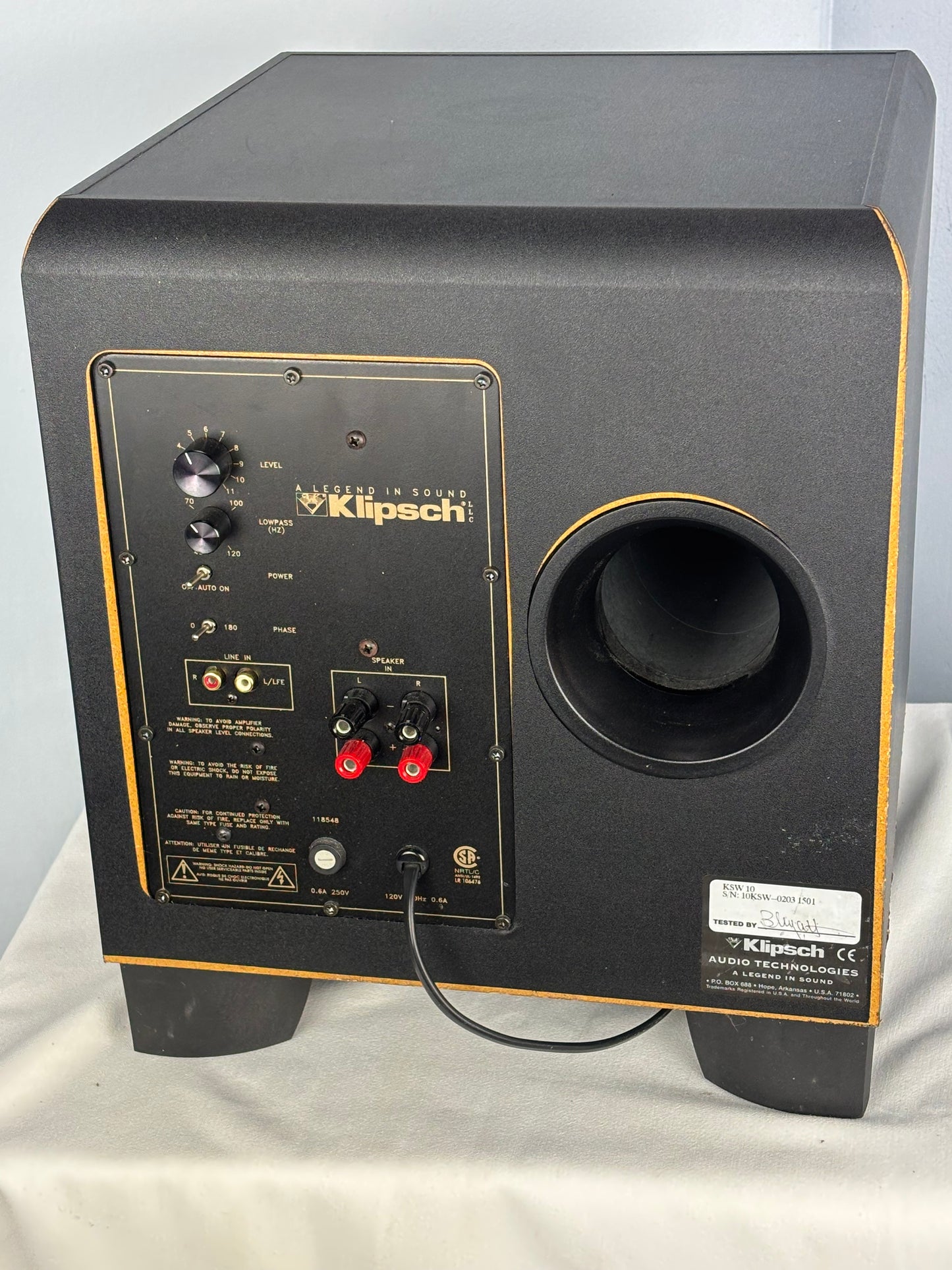 Klipsch KSW 10 Powered Sub-woofer in Great Condition
