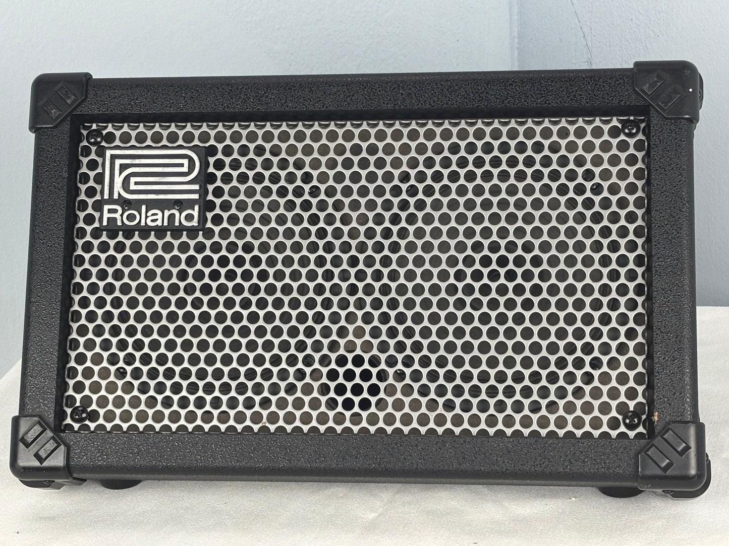 Roland Cube Street Amp in Excellent Condition
