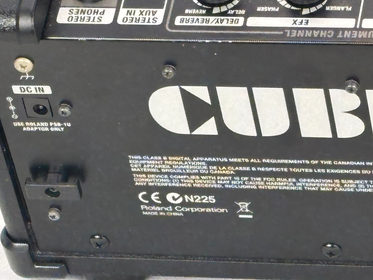 Roland Cube Street Amp in Excellent Condition