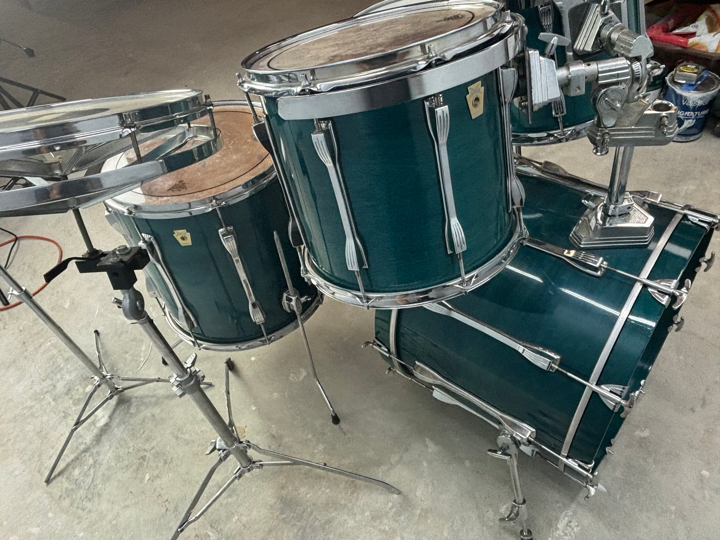 Ludwig Classic Maple Kit - Teal Swirl Color - Excellent Condition