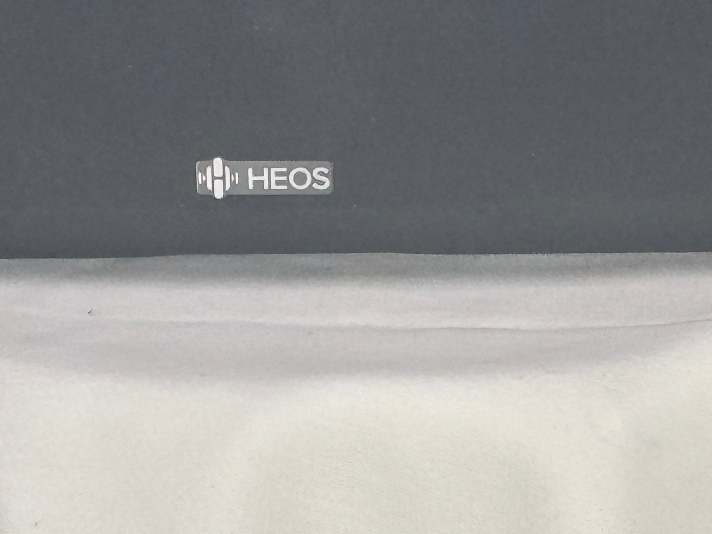 Heos HCHS Bar & Sub in Excellent Condition