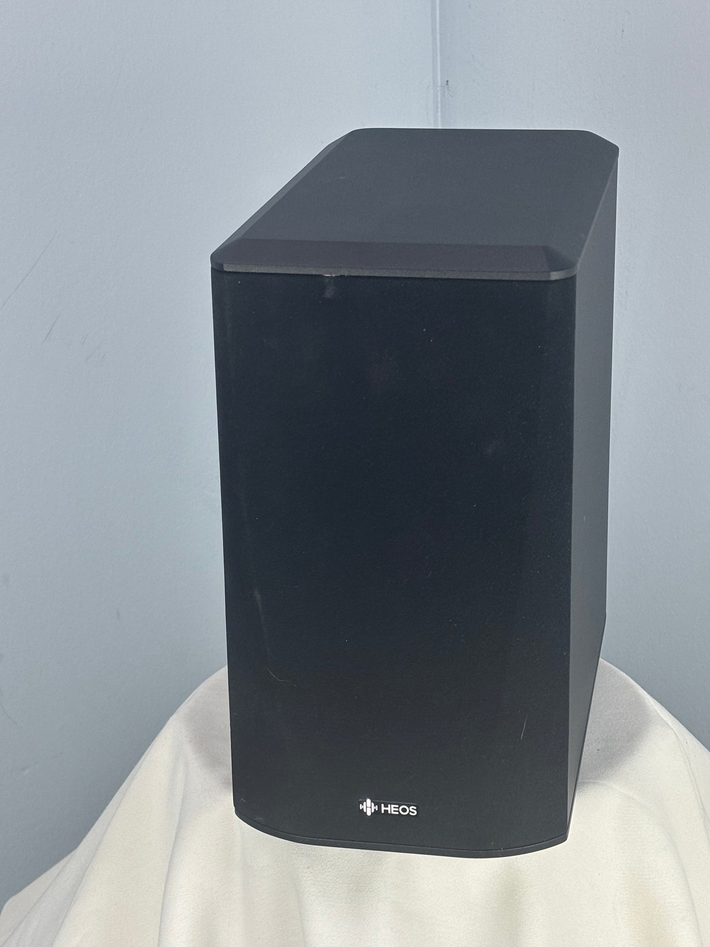 Heos HCHS Bar & Sub in Excellent Condition