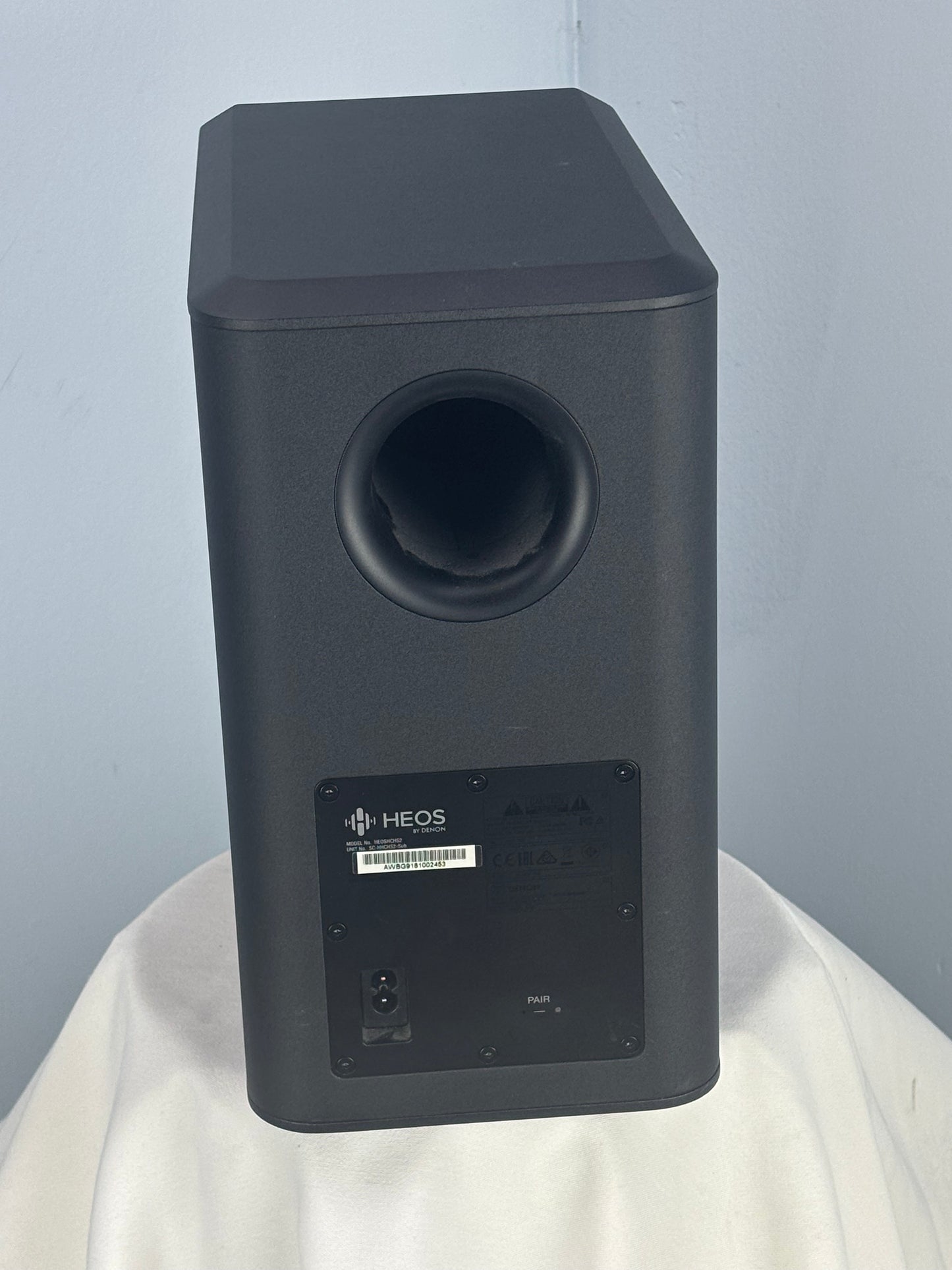 Heos HCHS Bar & Sub in Excellent Condition