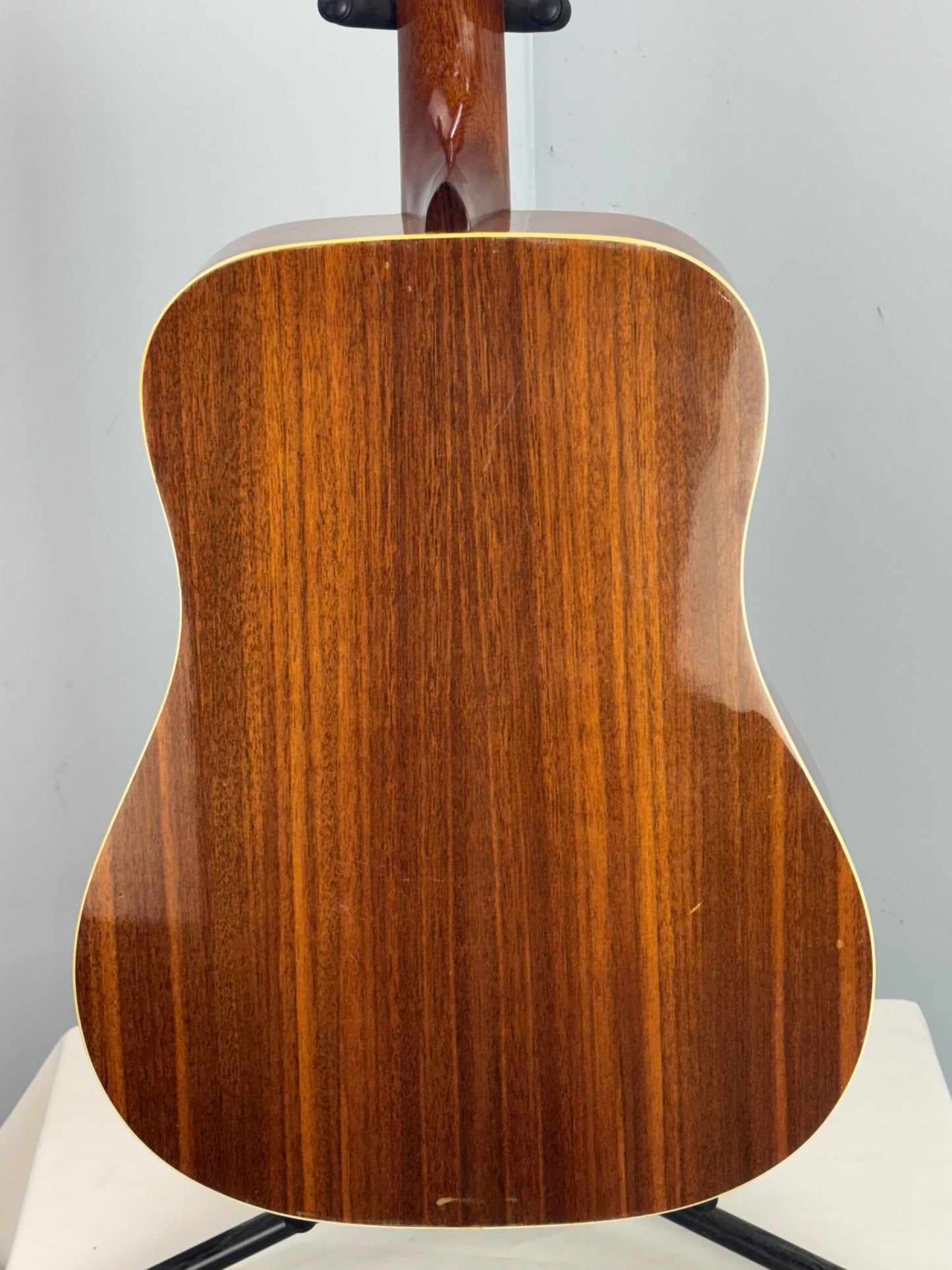 Alvarez 5046 A/E - 1970's - Natural - Very Good Condition