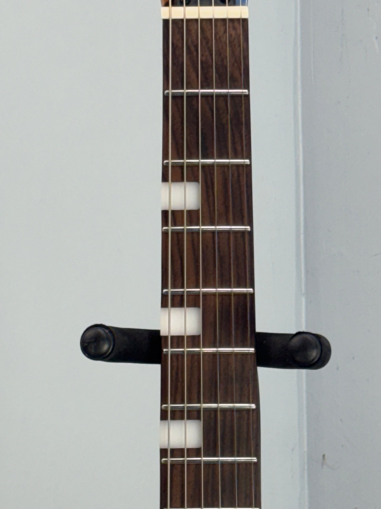 Leo James Tempest - Gloss Burl Top - Excellent Condition