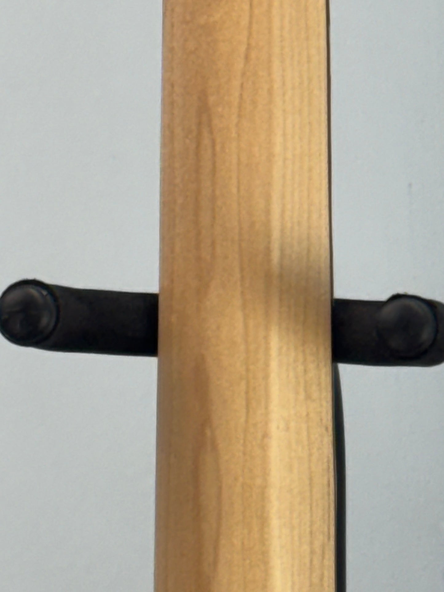 Leo James Tempest - Gloss Burl Top - Excellent Condition