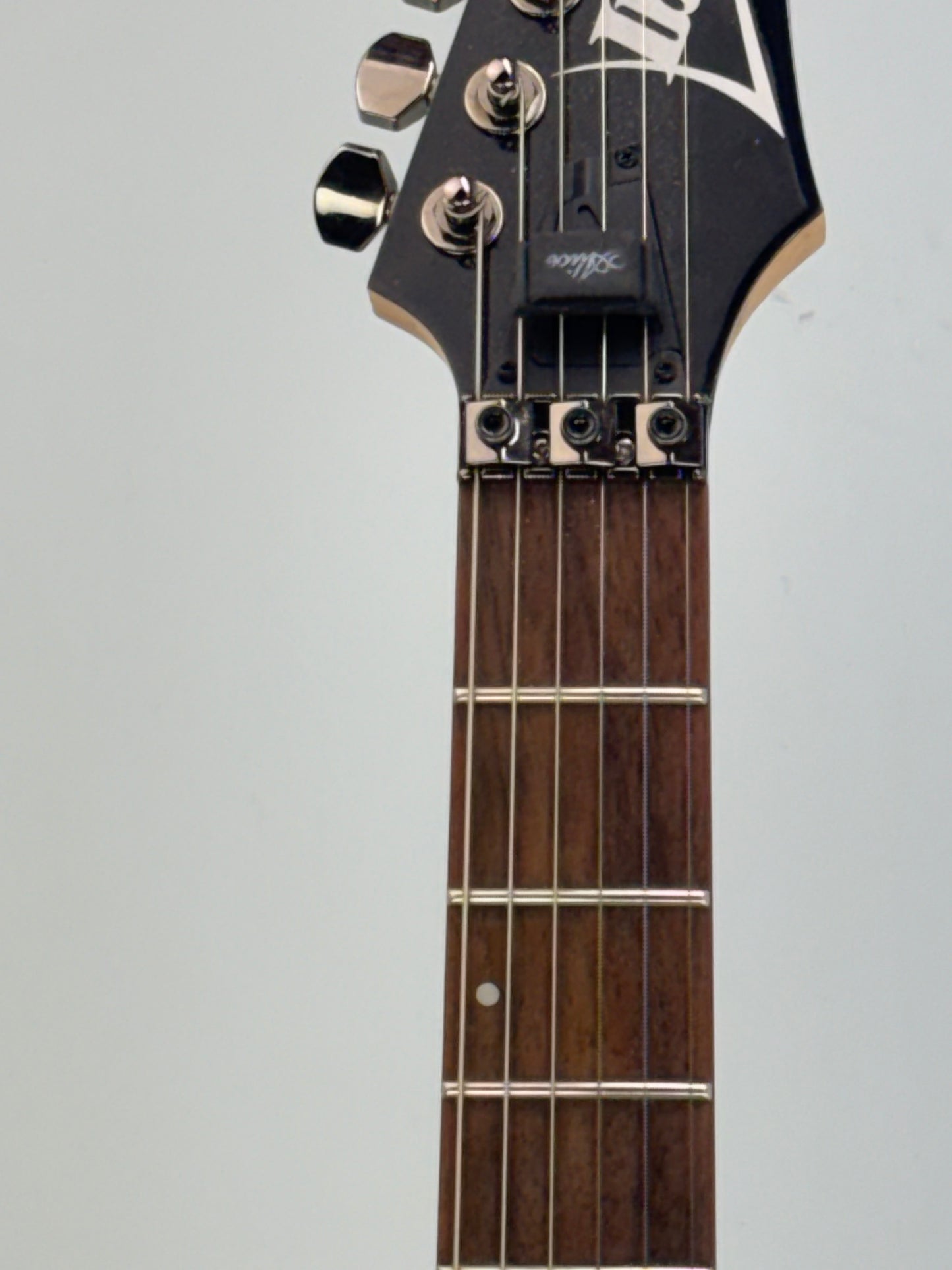 Ibanez S520-WK Standard with Mahogany Body, Rosewood Fretboard - Weathered Black