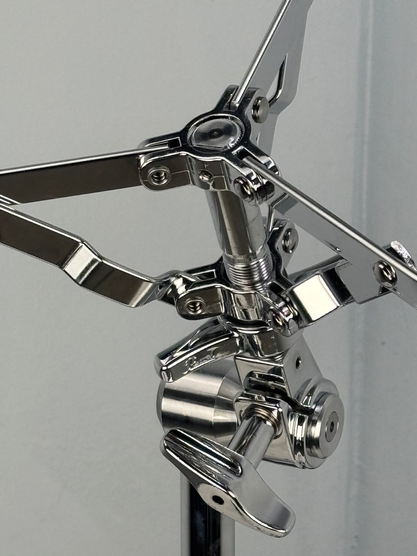 Pearl S930 Series Snare Stand - Double Braced in Like New Condition