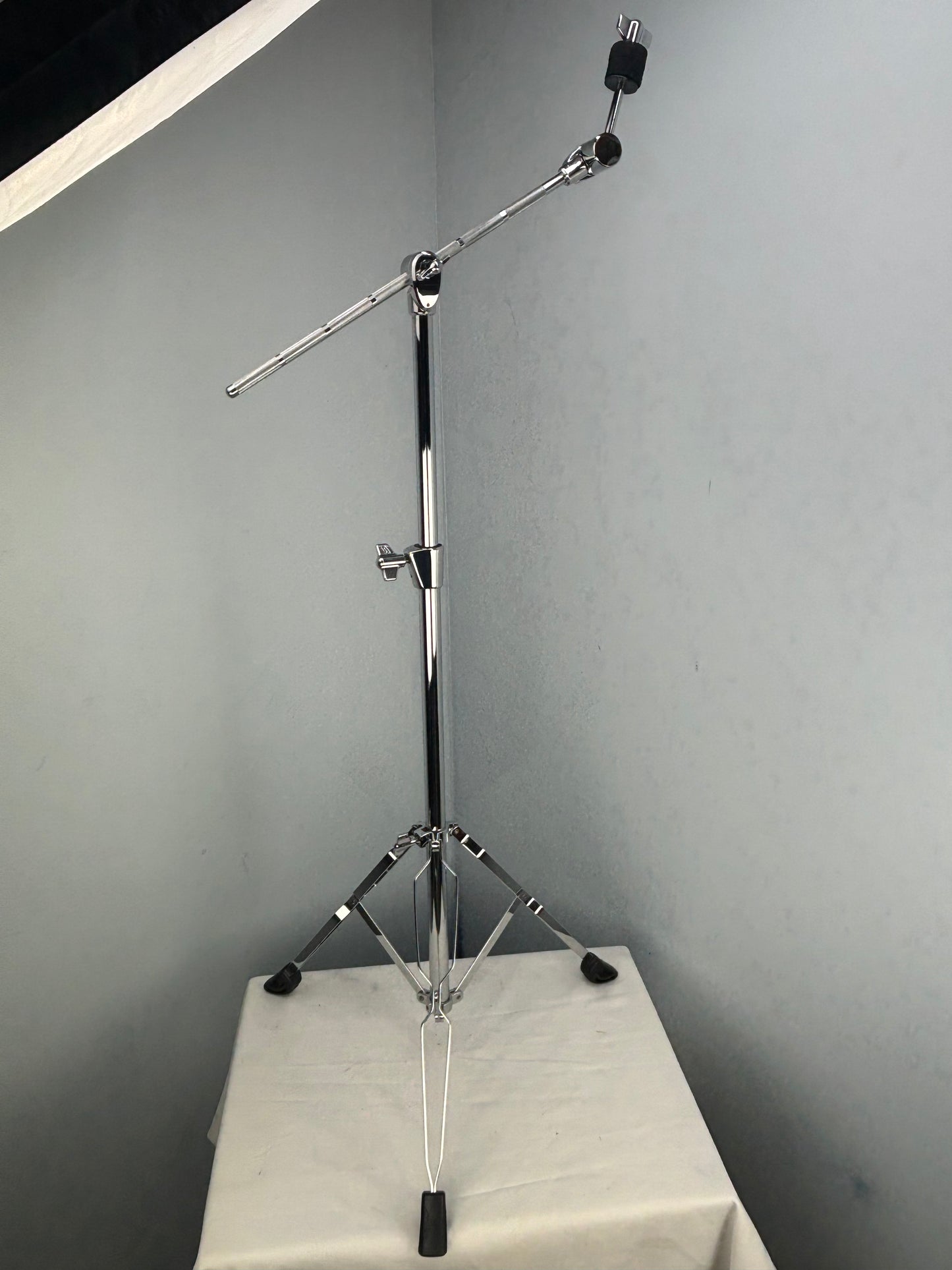 Sound Percussion Boom Stand in Like New Condition