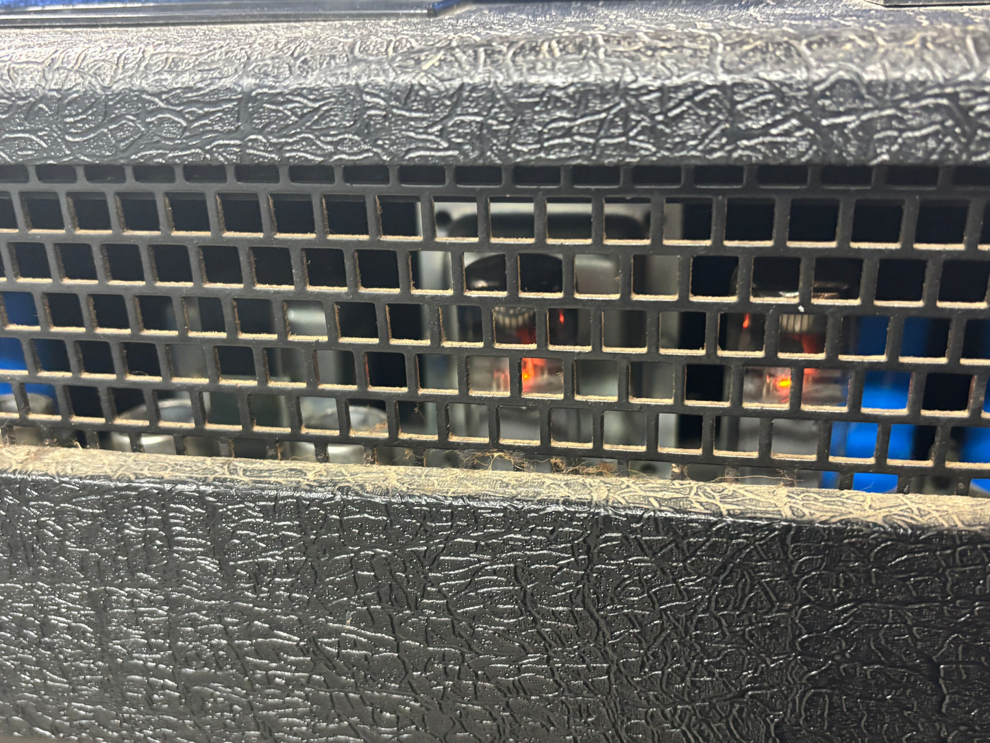 Laney AOR Series 50 Watt Pro-Tube Lead with 4 x 12 Cabinet in Excellent Condition