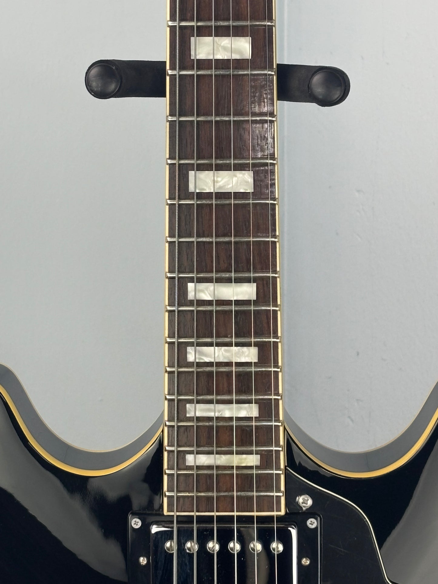 D’Angelico Premier USA DC Semi-Hollow – Black – Original Case – 2017