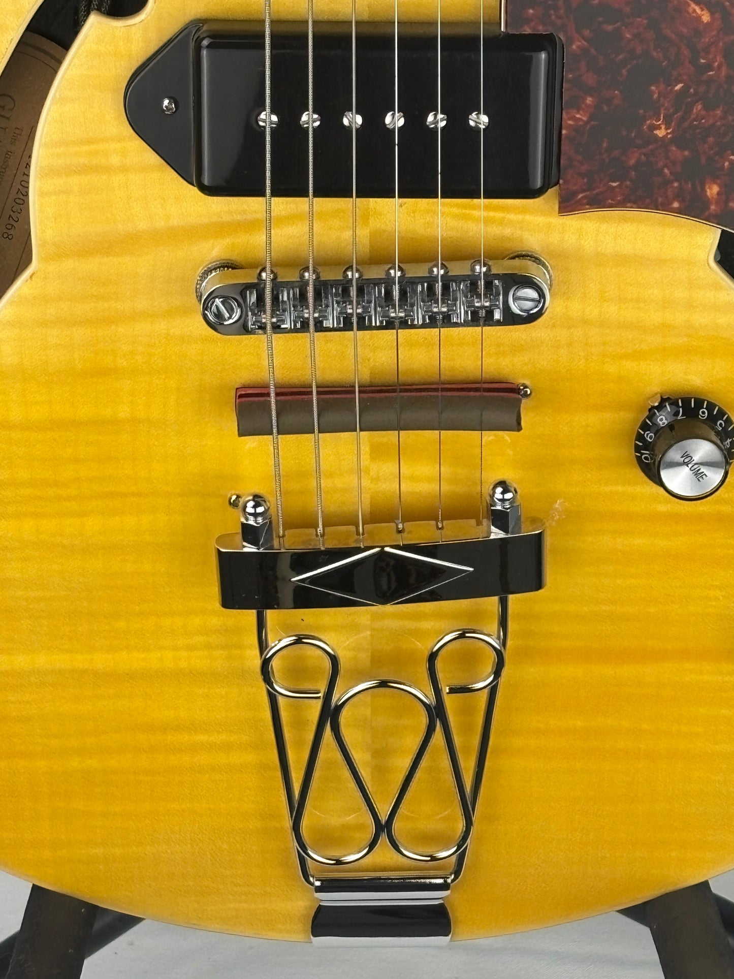 Epiphone Wildkat Semi-Hollow Electric Guitar – Antique Natural – Excellent