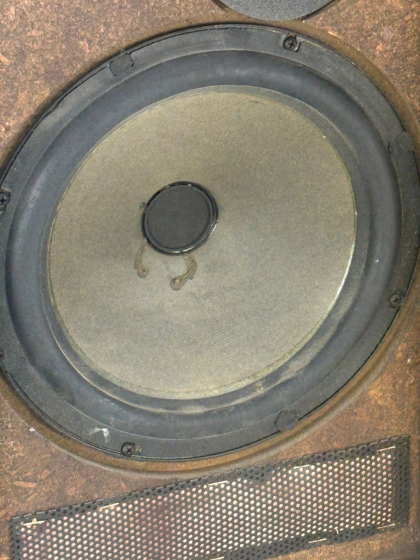 Vintage Dynaco A-25 Speakers – Tested, Great Sound, Classic Walnut