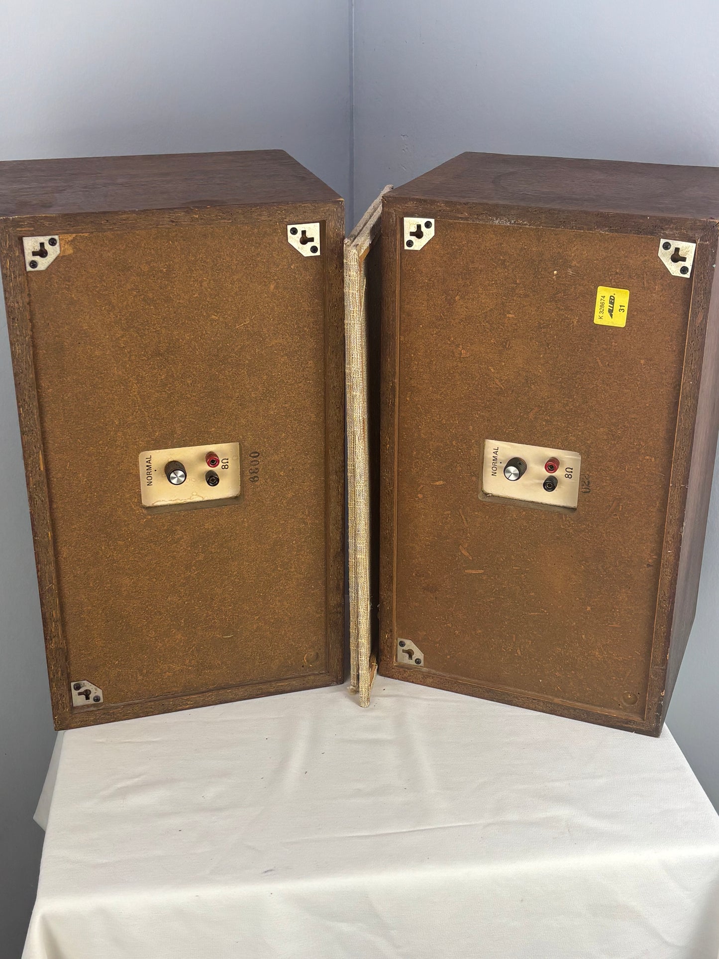 Vintage Dynaco A-25 Speakers – Tested, Great Sound, Classic Walnut